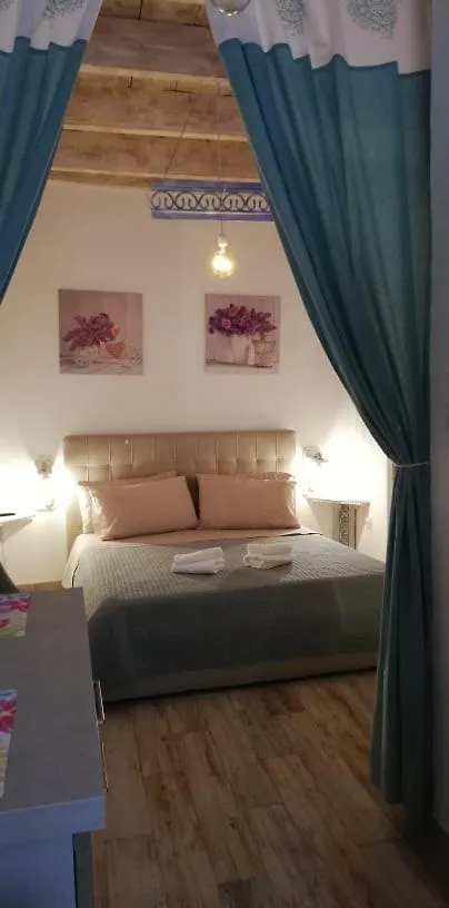 Guest house Alghero Old Town Apartment